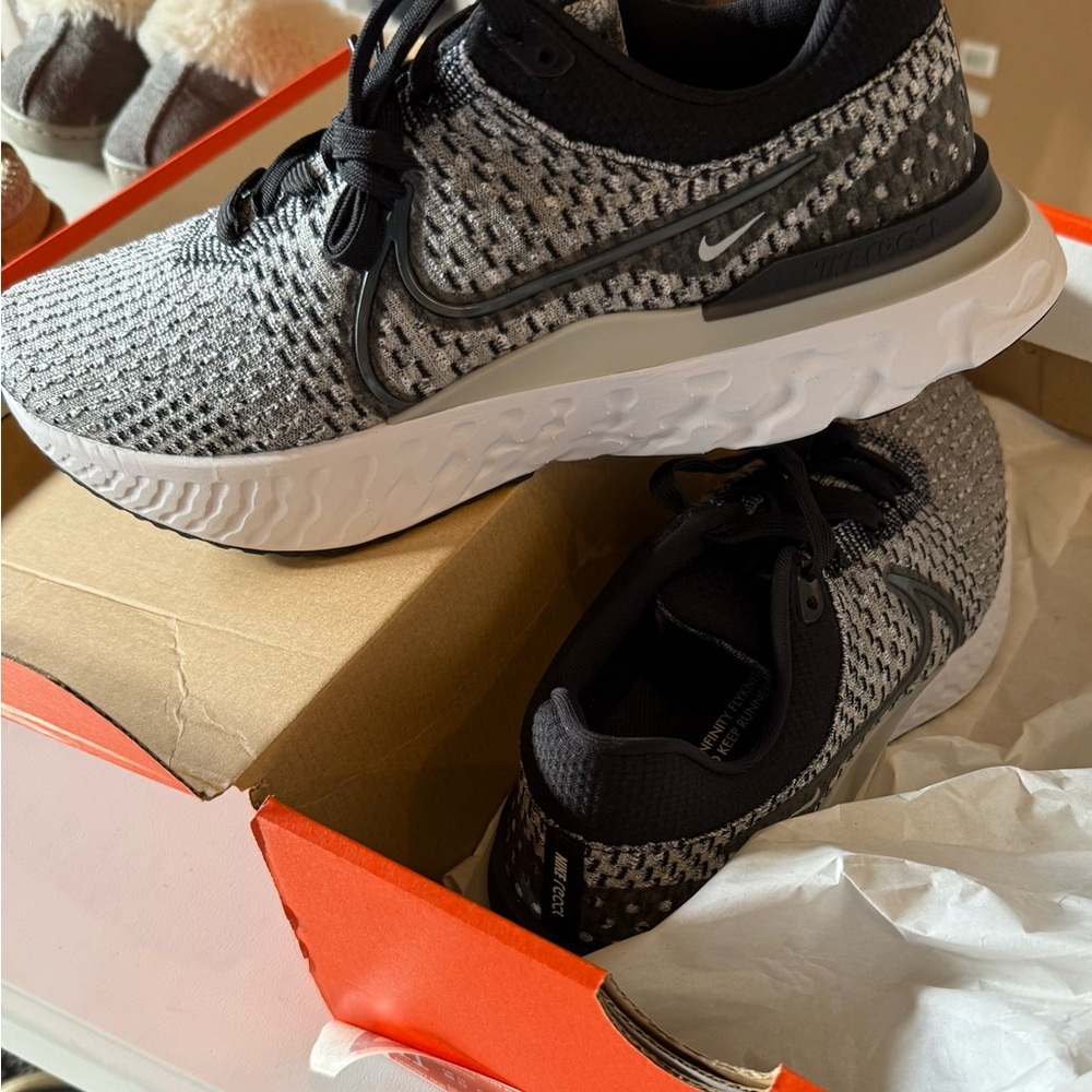 Nike React Infinity Run FK 3 in Black and Gray